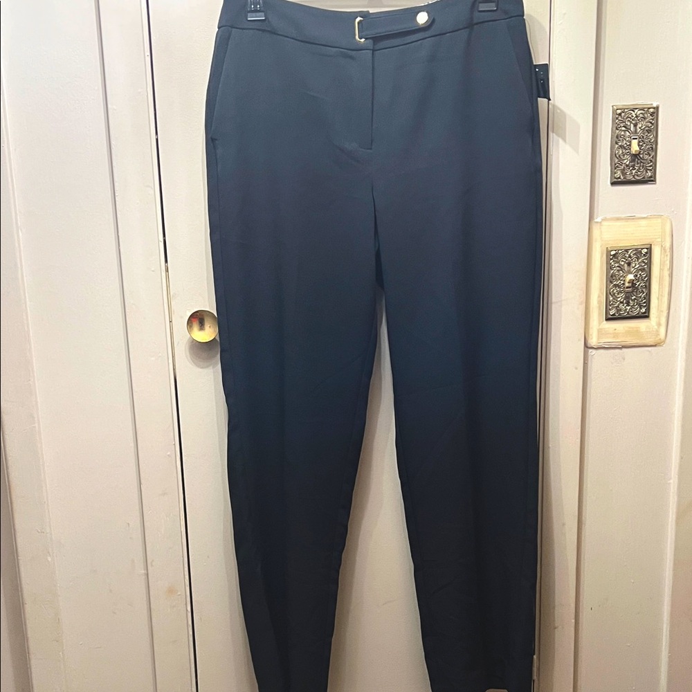 Chic Black Women's Cropped Pants